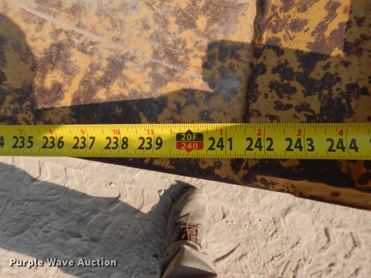 image for item DM4334 2008 Load King 403-4 DFPR  lowboy equipment trailer