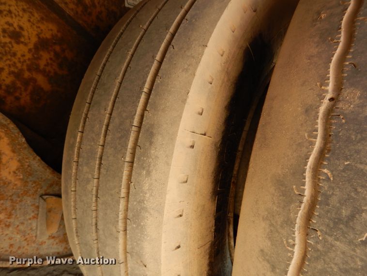 image for item DM4334 2008 Load King 403-4 DFPR  lowboy equipment trailer