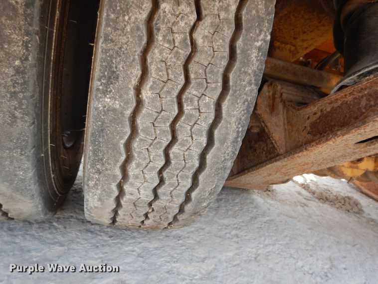 image for item DM4334 2008 Load King 403-4 DFPR  lowboy equipment trailer