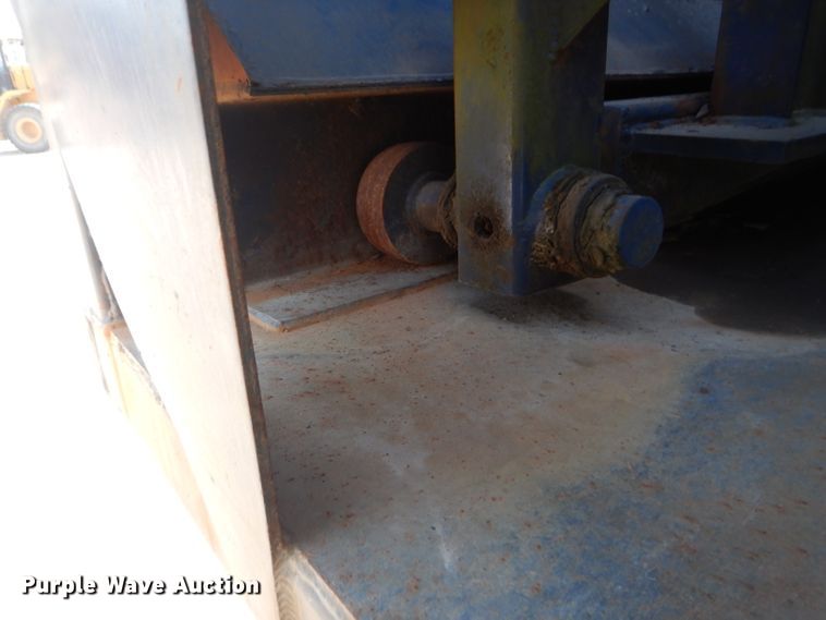 image for item DM4335 2005 Steco SE045  ejection trailer