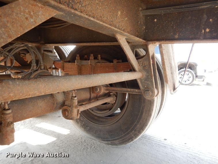 image for item DM4335 2005 Steco SE045  ejection trailer