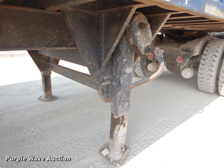 image for item DM4335 2005 Steco SE045  ejection trailer