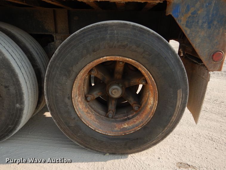 image for item DM4335 2005 Steco SE045  ejection trailer