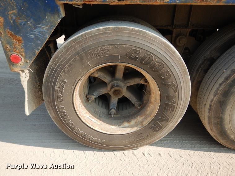 image for item DM4336 2006 Steco SE045  ejection trailer