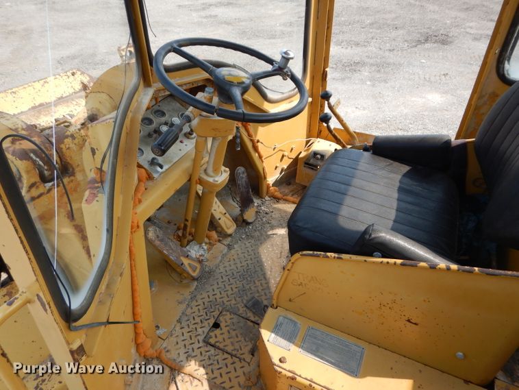image for item DM4363 1968 Caterpillar 966C  wheel loader