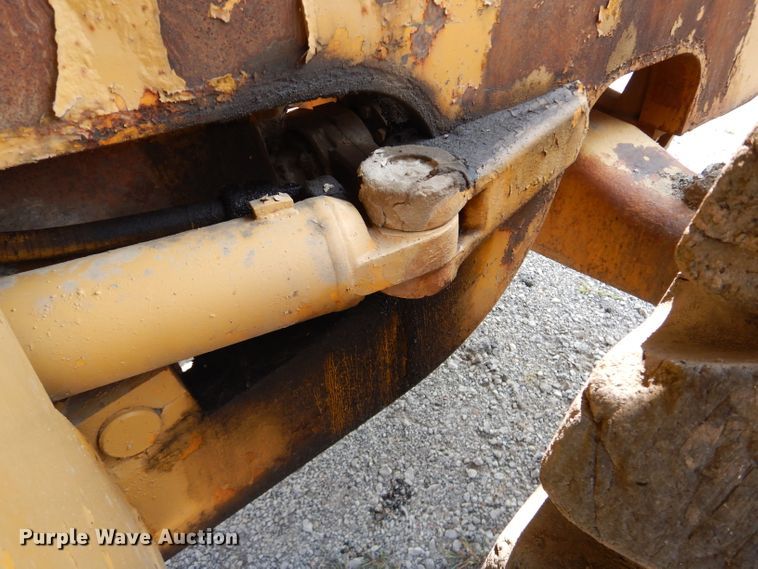 image for item DM4363 1968 Caterpillar 966C  wheel loader