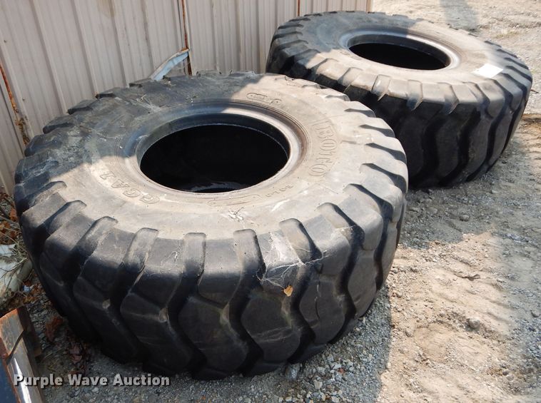 image for item DM4367 (2) Boto 23.5R-25 tires