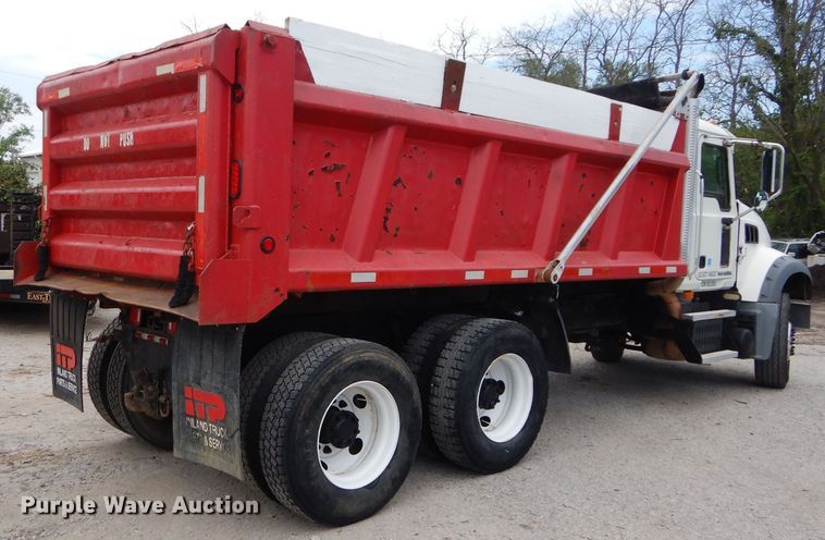 image for item DM4368 2009 Mack GU713  dump truck