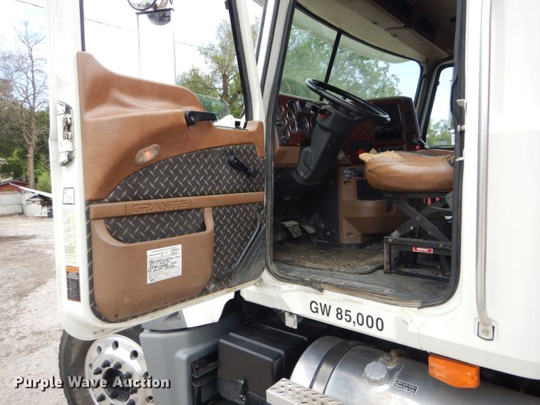 image for item DM4368 2009 Mack GU713  dump truck