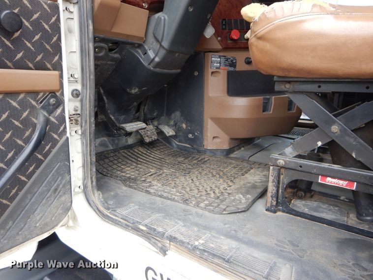 image for item DM4368 2009 Mack GU713  dump truck