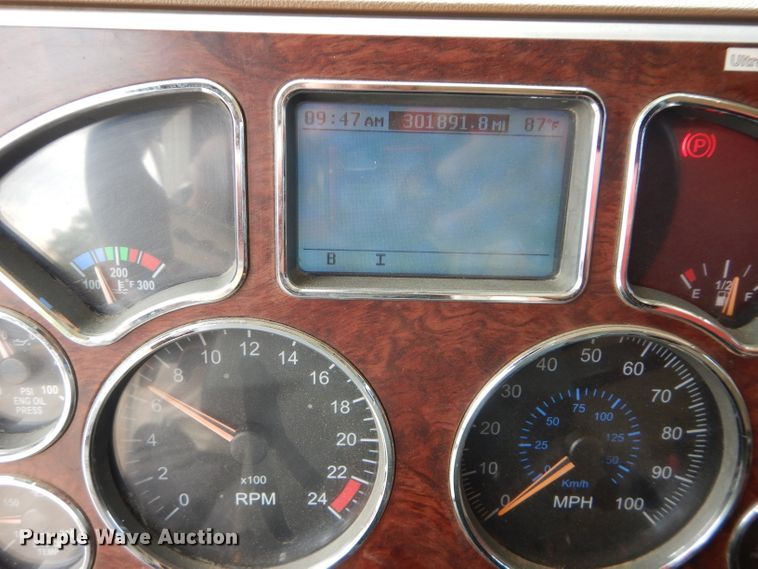 image for item DM4368 2009 Mack GU713  dump truck