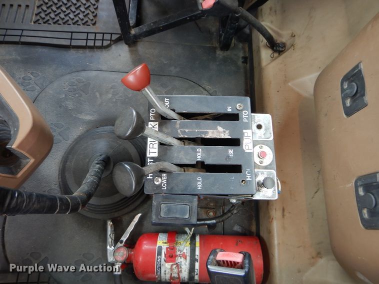 image for item DM4368 2009 Mack GU713  dump truck