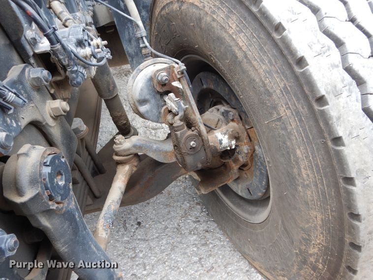 image for item DM4368 2009 Mack GU713  dump truck