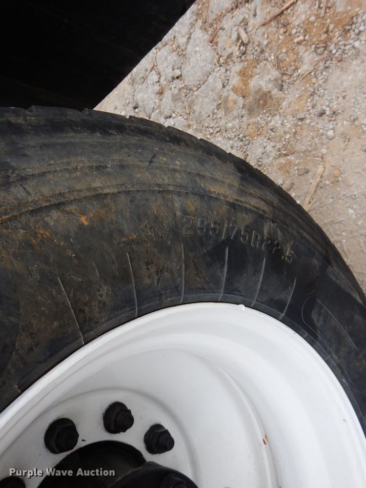 image for item DM4368 2009 Mack GU713  dump truck