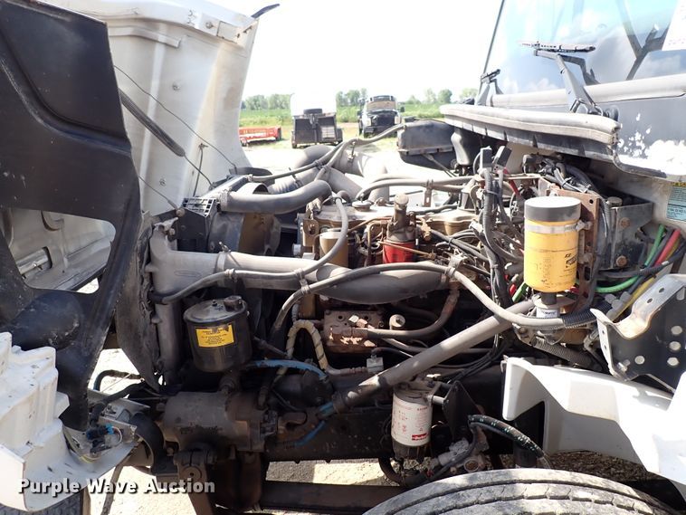 image for item DM5007 1999 Freightliner FL70  Crew Cab utility/service truck