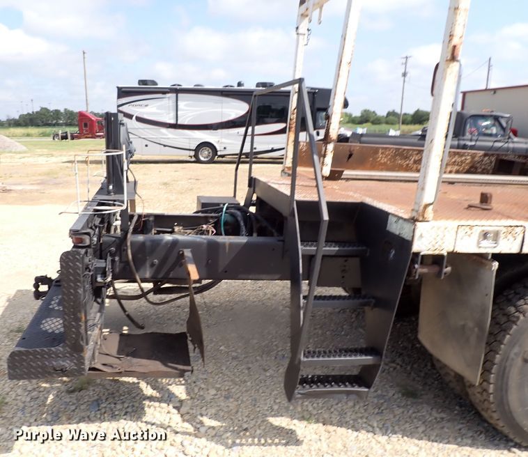 image for item DM5007 1999 Freightliner FL70  Crew Cab utility/service truck