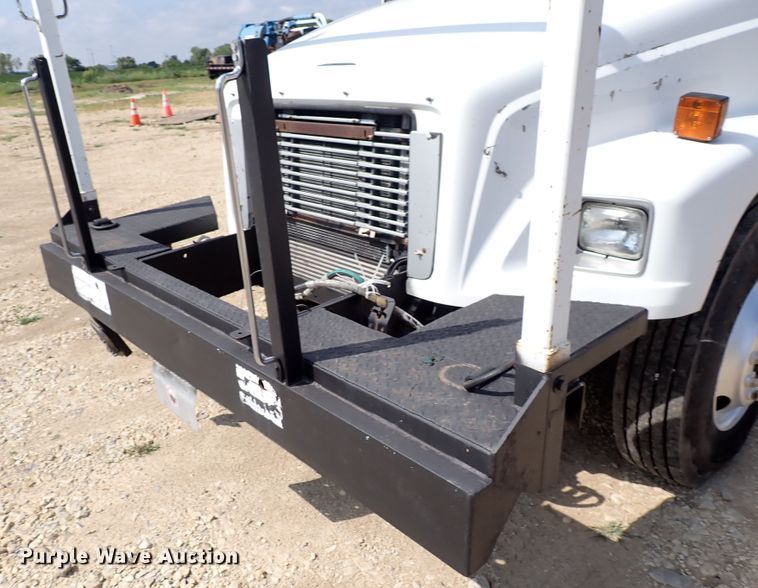 image for item DM5007 1999 Freightliner FL70  Crew Cab utility/service truck