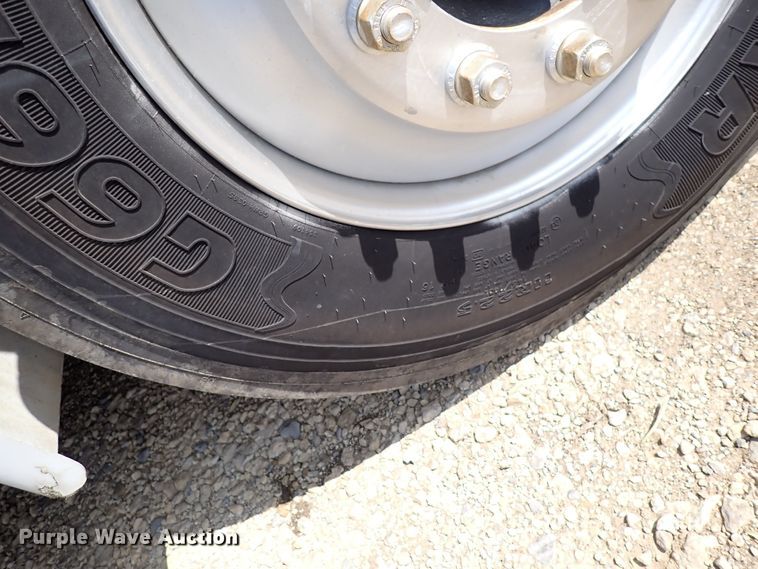 image for item DM5007 1999 Freightliner FL70  Crew Cab utility/service truck