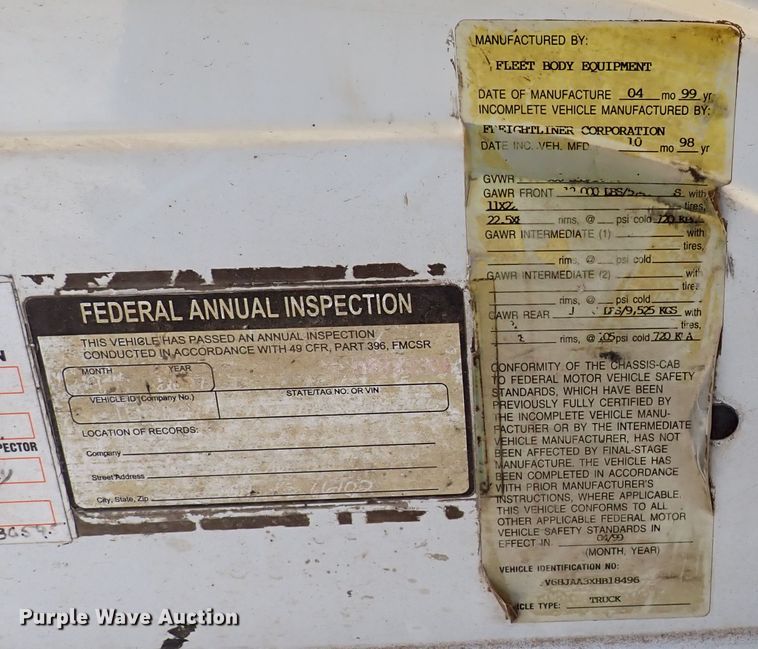 image for item DM5007 1999 Freightliner FL70  Crew Cab utility/service truck