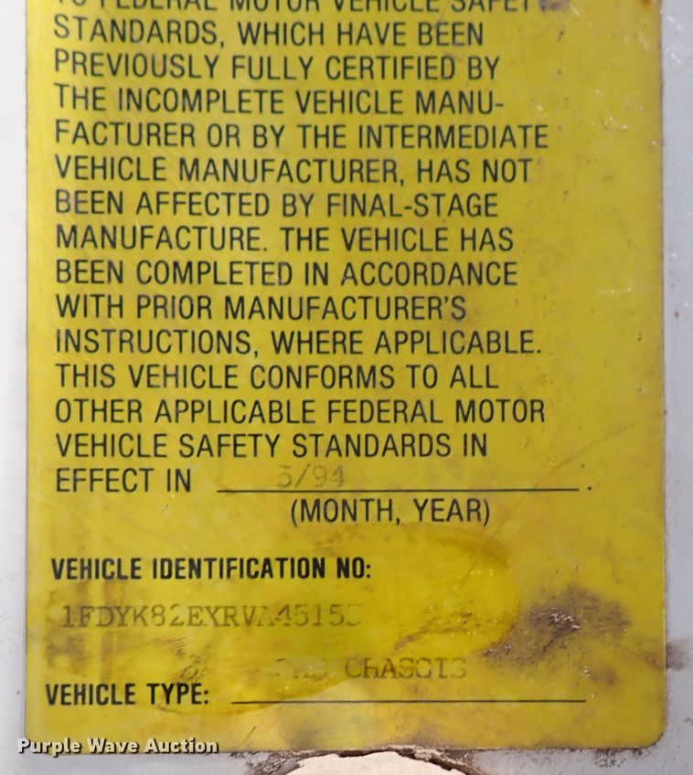 image for item DM5008 1994 Ford L8000  vacuum truck