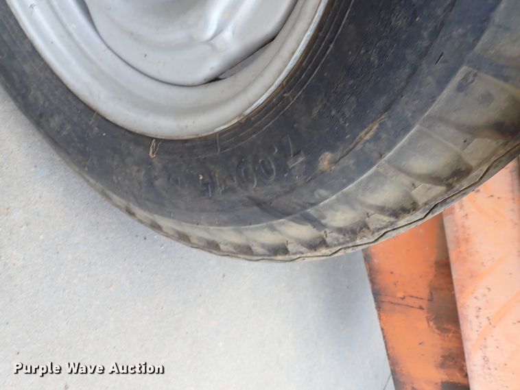 image for item DM5011 Pull-in bucket machine