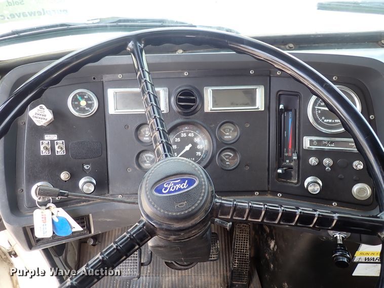 image for item DM5014 1990 Ford LN8000  sewer jetter truck