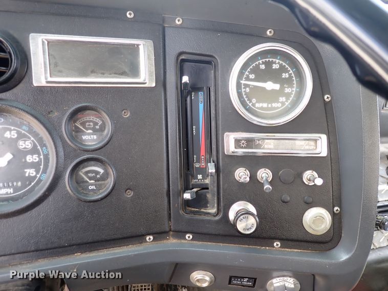 image for item DM5014 1990 Ford LN8000  sewer jetter truck