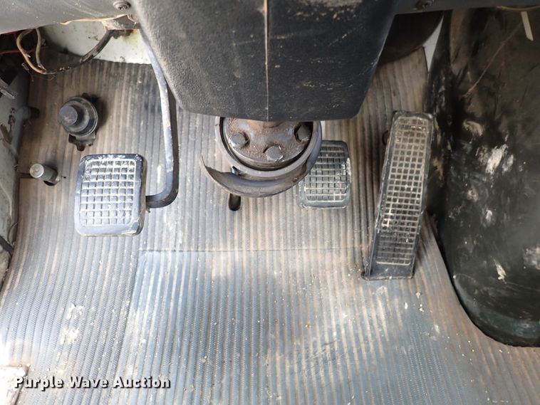 image for item DM5014 1990 Ford LN8000  sewer jetter truck