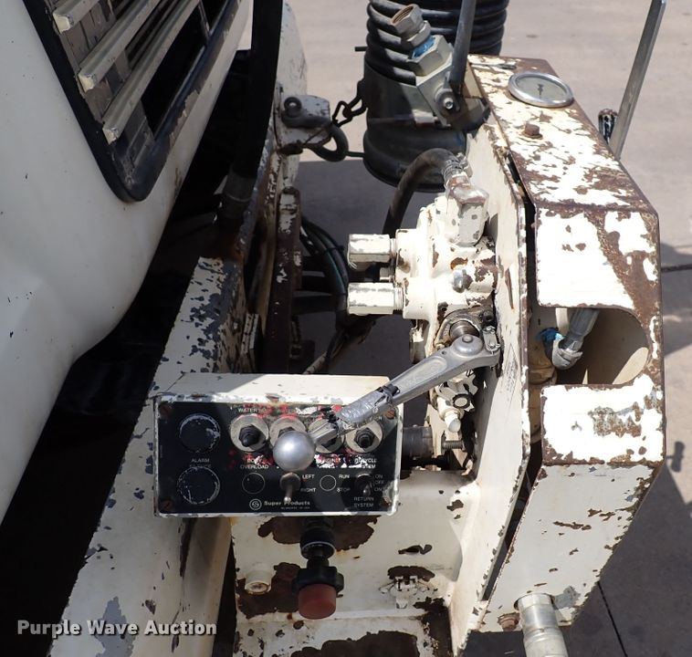 image for item DM5014 1990 Ford LN8000  sewer jetter truck