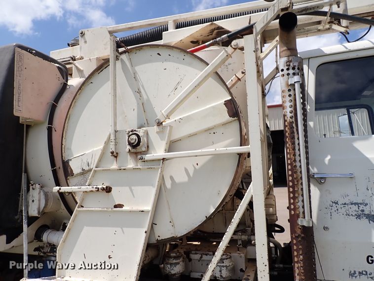 image for item DM5014 1990 Ford LN8000  sewer jetter truck