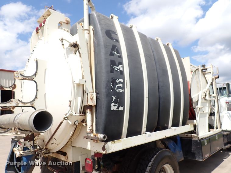 image for item DM5014 1990 Ford LN8000  sewer jetter truck