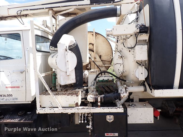 image for item DM5014 1990 Ford LN8000  sewer jetter truck