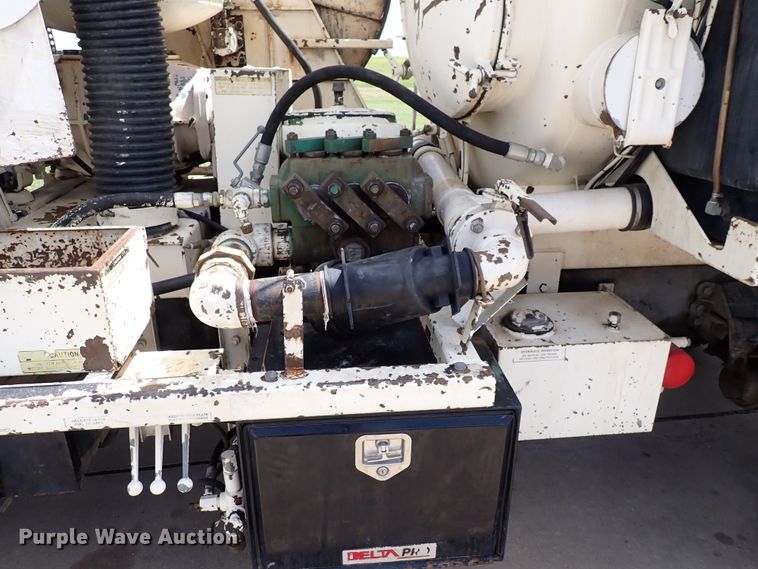 image for item DM5014 1990 Ford LN8000  sewer jetter truck
