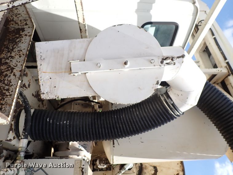 image for item DM5014 1990 Ford LN8000  sewer jetter truck
