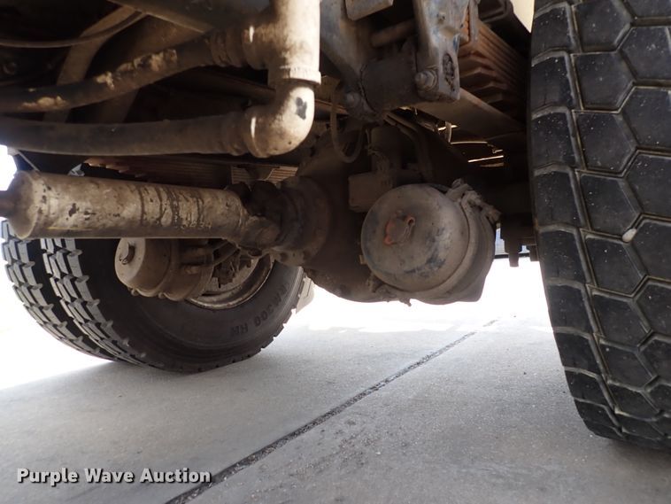 image for item DM5014 1990 Ford LN8000  sewer jetter truck