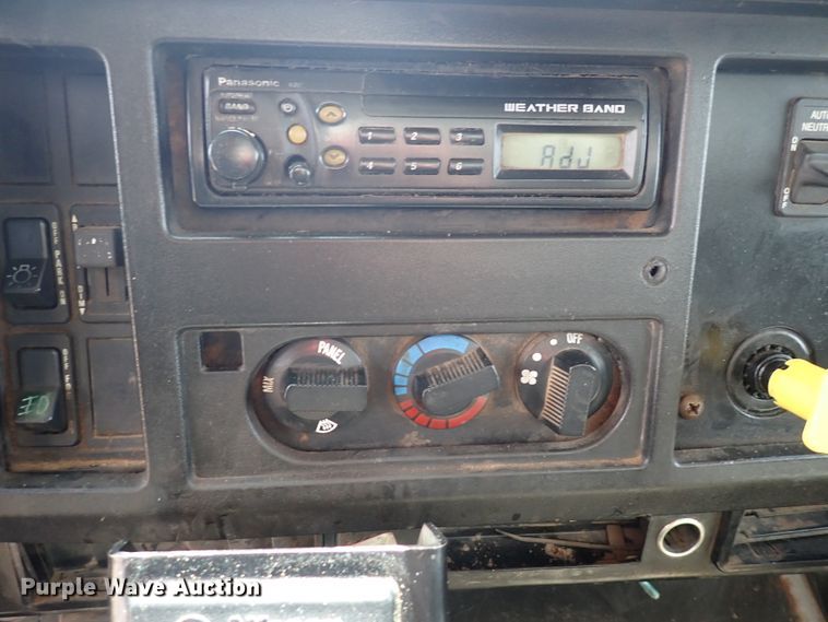 image for item DM5015 2002 International 2554  sewer jetter truck