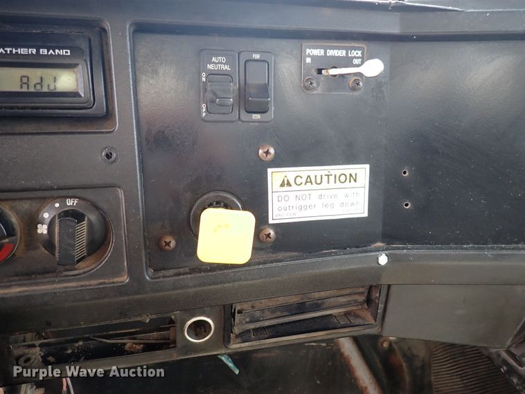 image for item DM5015 2002 International 2554  sewer jetter truck