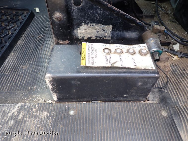 image for item DM5015 2002 International 2554  sewer jetter truck