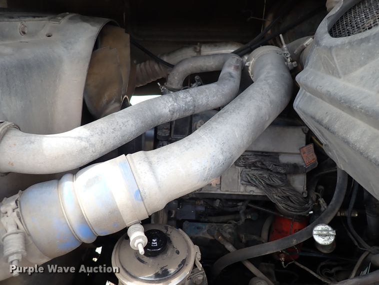 image for item DM5015 2002 International 2554  sewer jetter truck