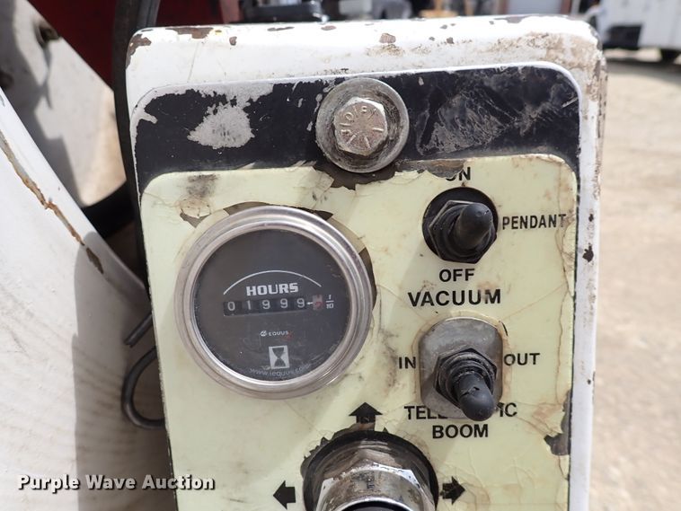 image for item DM5015 2002 International 2554  sewer jetter truck