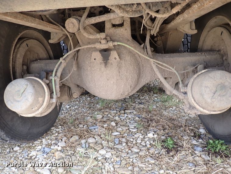 image for item DM5015 2002 International 2554  sewer jetter truck