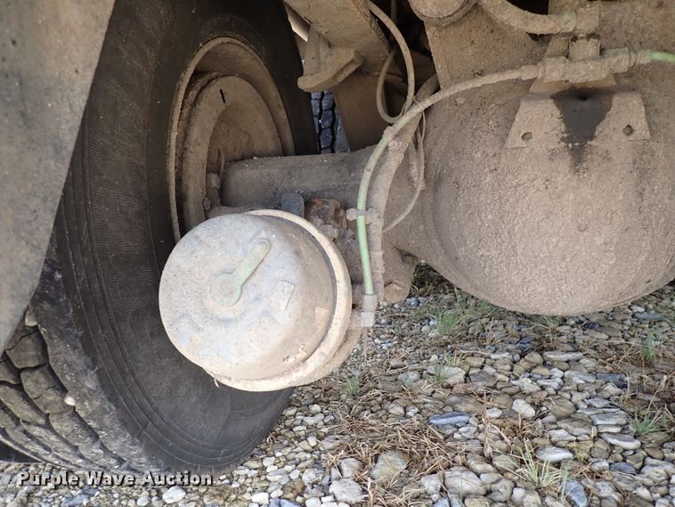 image for item DM5015 2002 International 2554  sewer jetter truck