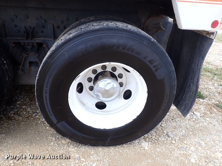 image for item DM5015 2002 International 2554  sewer jetter truck