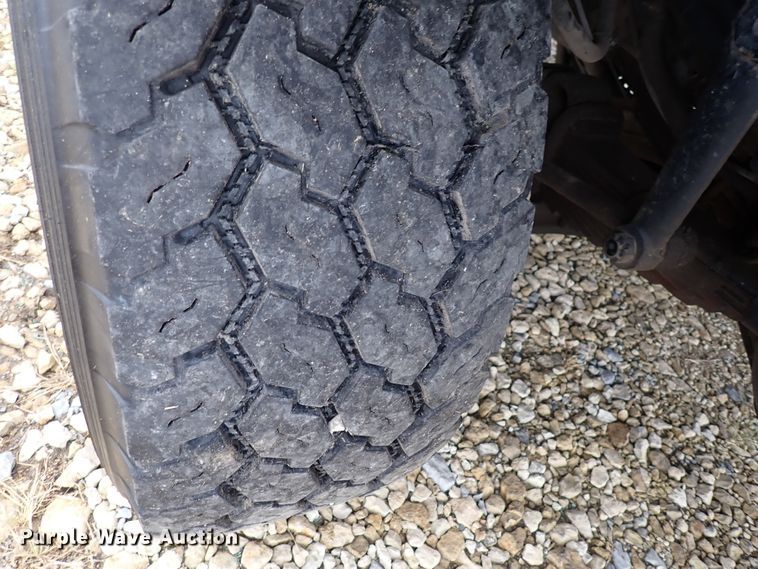 image for item DM5015 2002 International 2554  sewer jetter truck