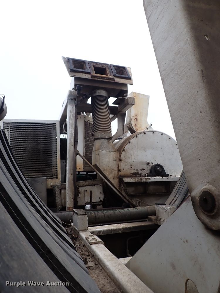 image for item DM5015 2002 International 2554  sewer jetter truck