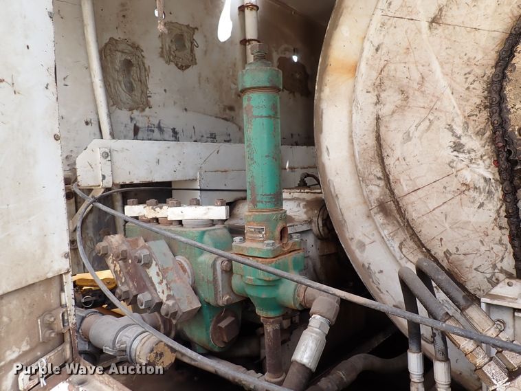 image for item DM5016 1985 Chevrolet C70  sewer jetter truck