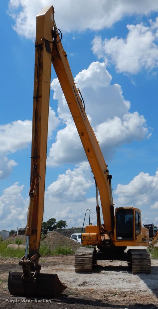 image for item DM6411 2004 Hyundai Robex 290-LC-7  long reach excavator