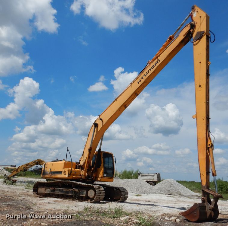 image for item DM6411 2004 Hyundai Robex 290-LC-7  long reach excavator