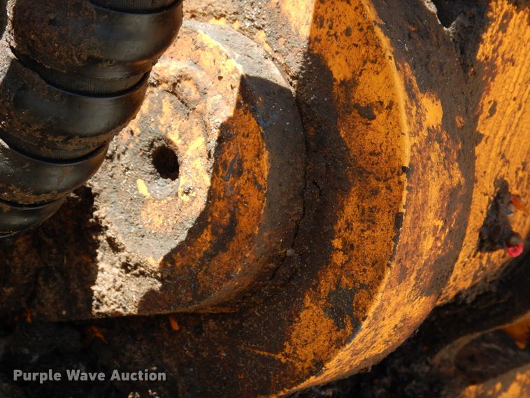 image for item DM6411 2004 Hyundai Robex 290-LC-7  long reach excavator