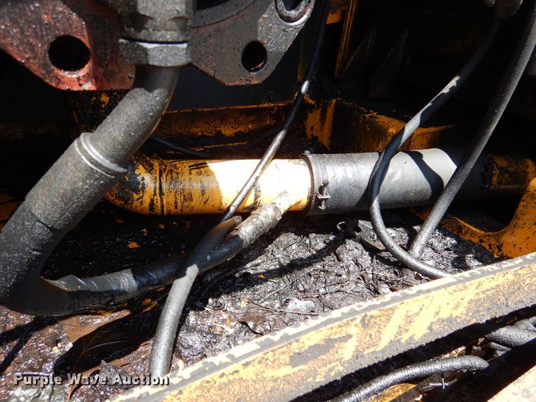 image for item DM6411 2004 Hyundai Robex 290-LC-7  long reach excavator